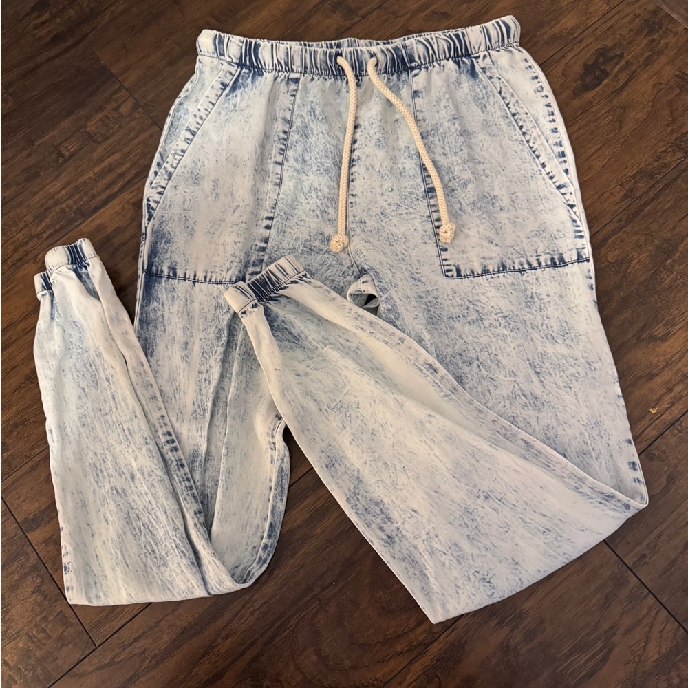 Electric & rose jogger pants
